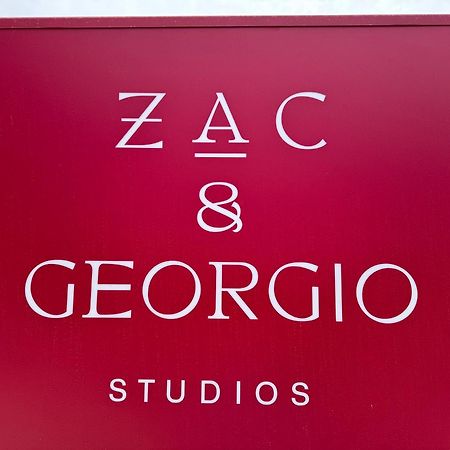 Zac & Georgio Studios "Ex Imperial Studios" Gazi Kültér fotó
